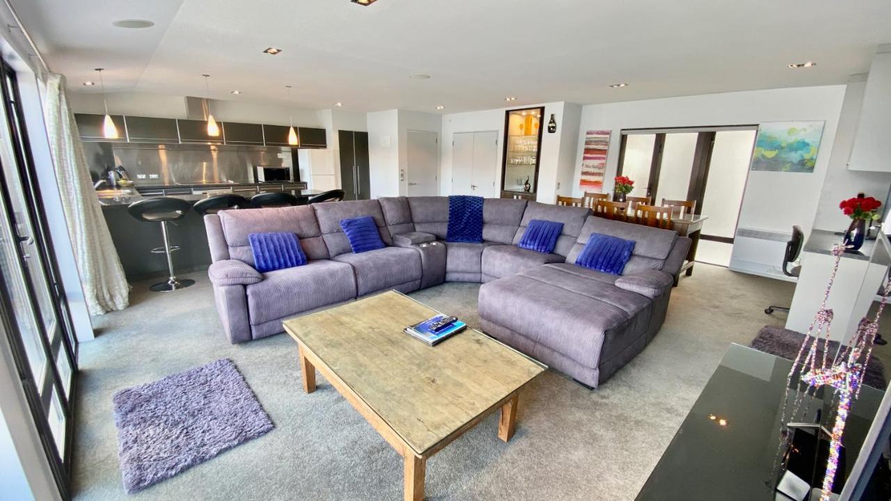 Lakefront Luxury Penthouse Central Queenstown Dış mekan fotoğraf