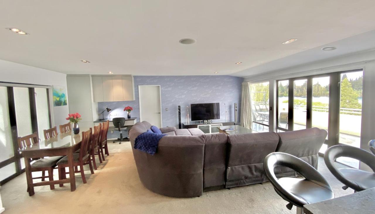 Lakefront Luxury Penthouse Central Queenstown Dış mekan fotoğraf