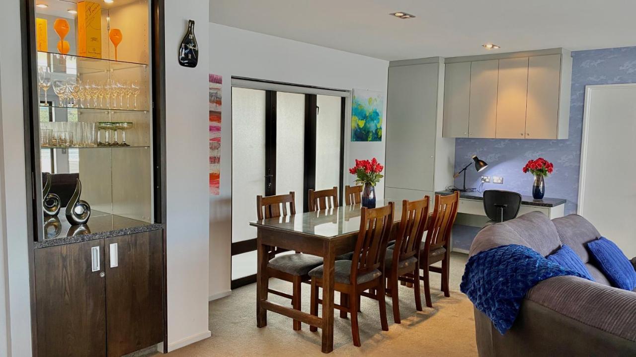 Lakefront Luxury Penthouse Central Queenstown Dış mekan fotoğraf