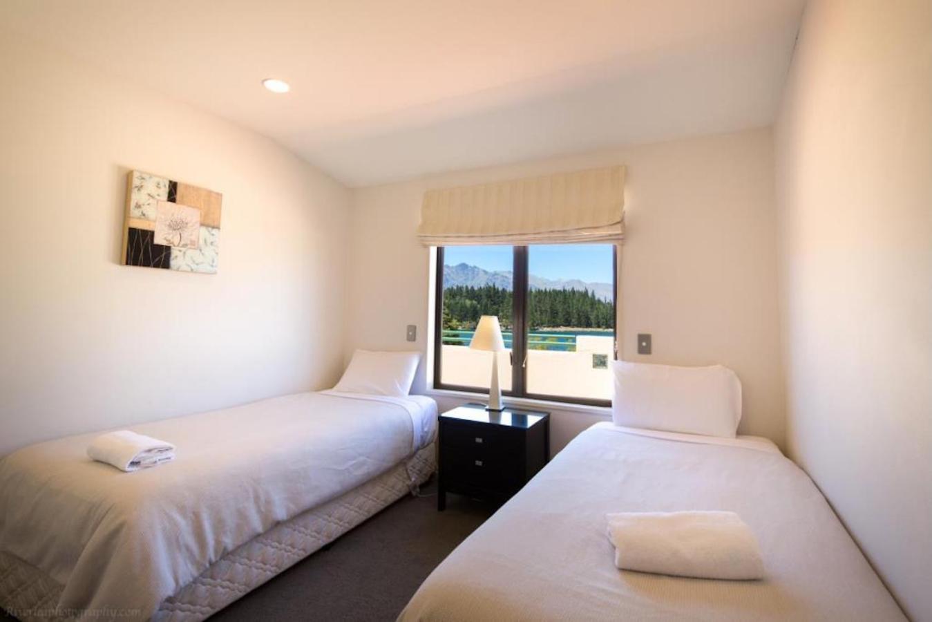 Lakefront Luxury Penthouse Central Queenstown Dış mekan fotoğraf